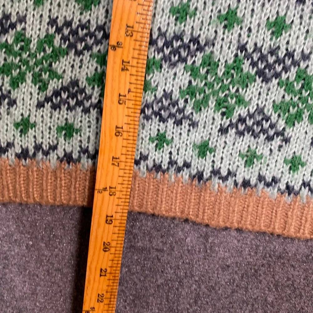 Vintage Charm Fair Isle Sweater Men Size S M Green Orange Geometric Knit‎